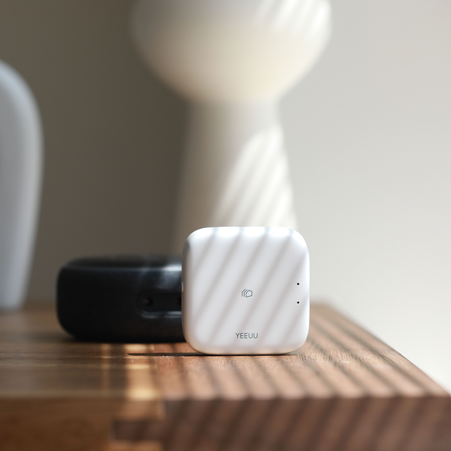 YEEUU H1 WiFi Bridge, Work with ALL YEEUU Smart Locks&Lockboxes